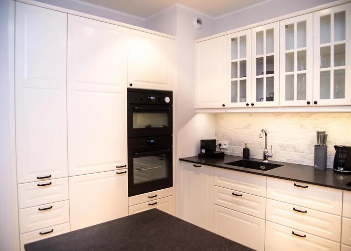 Maya's Flats & - River View *